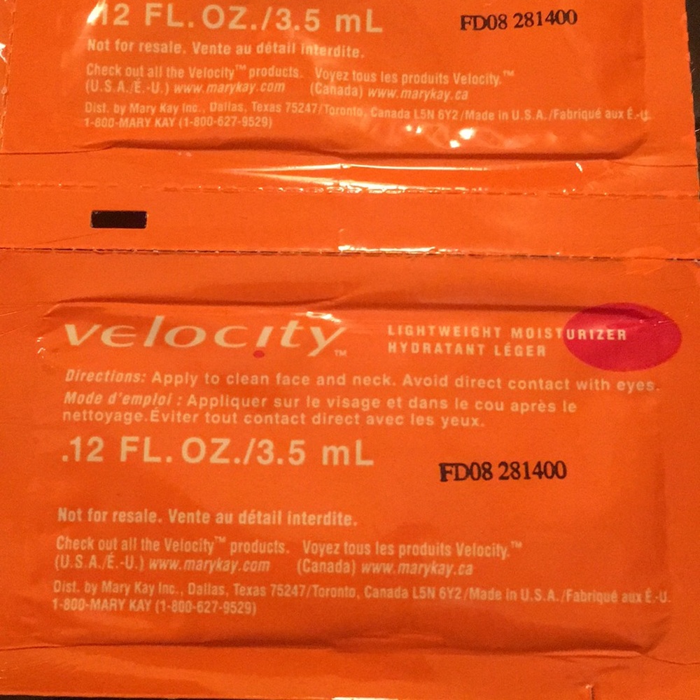 🆓Velocity by Mary Kay cleanser & moisturizer - Picture 7 of 8